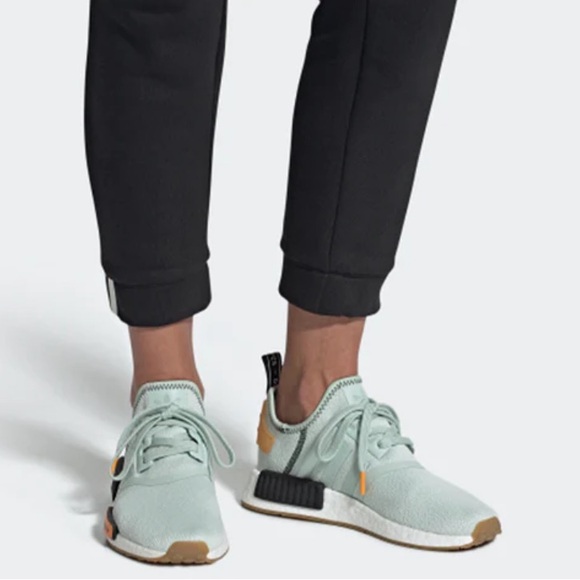 ADIDAS NMD R1 Running Sneakers Vapour Green Gold BD8028 Women Size 8 - Picture 2 of 11